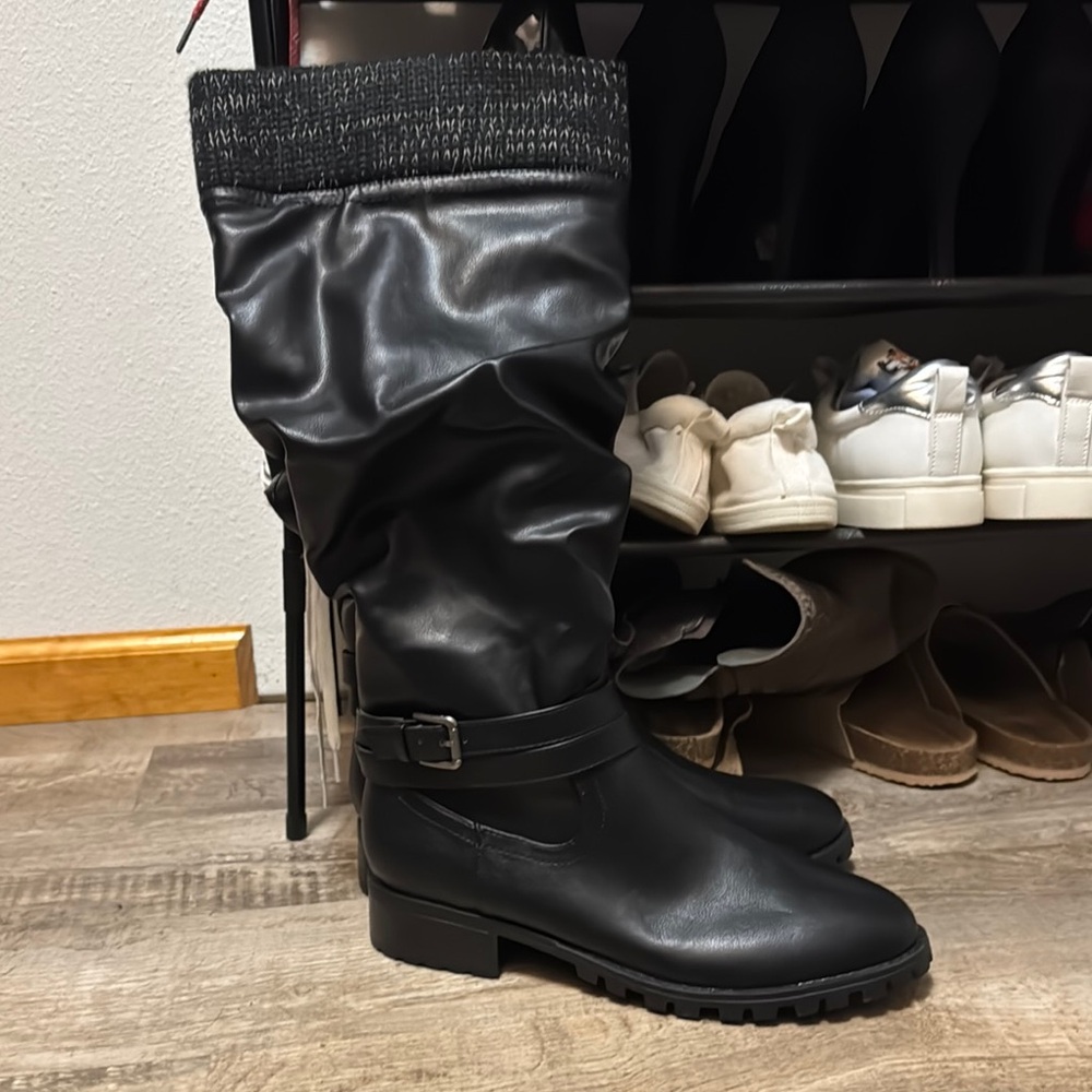 Maurice’s Black Women's Boots size 12 nwot